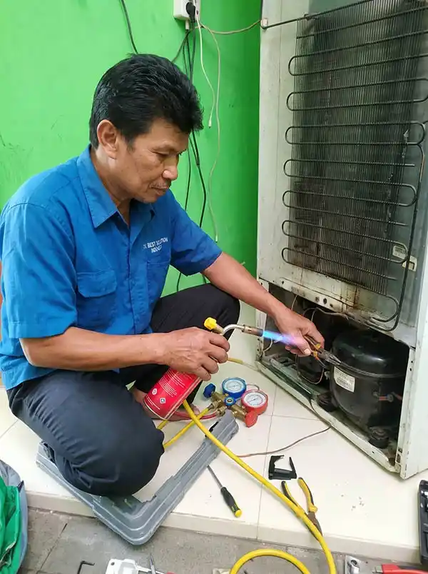 Teknisi Service Kulkas Bogor